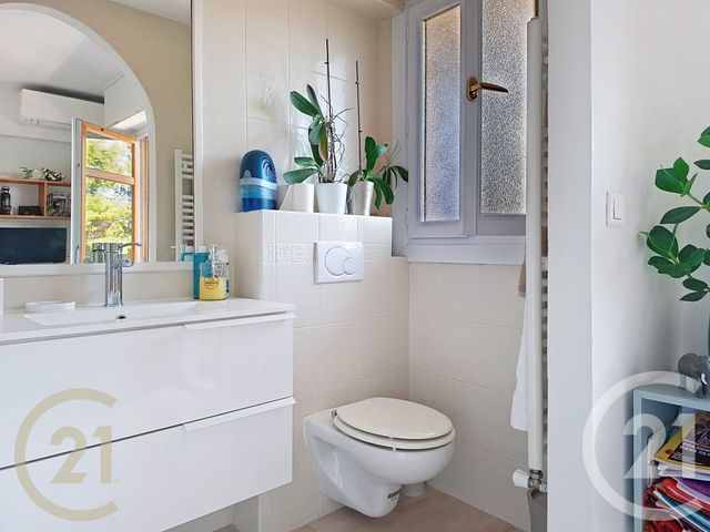 Appartement F4 &agrave; vendre - 4 pi&egrave;ces - 96,05 m2 - Le Cannet - 06 - PROVENCE-ALPES-COTE-D-AZUR