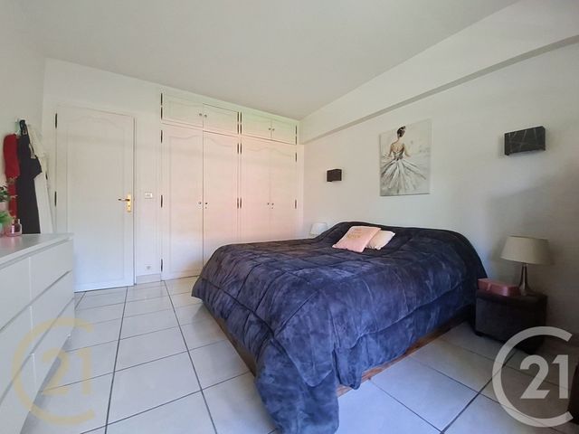 Appartement F4 &agrave; vendre - 4 pi&egrave;ces - 96,05 m2 - Le Cannet - 06 - PROVENCE-ALPES-COTE-D-AZUR