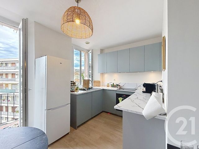 Appartement T2 &agrave; louer - 2 pi&egrave;ces - 46,04 m2 - Cannes - 06 - PROVENCE-ALPES-COTE-D-AZUR