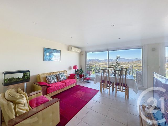 Appartement F4 &agrave; vendre - 4 pi&egrave;ces - 82,04 m2 - Le Cannet - 06 - PROVENCE-ALPES-COTE-D-AZUR