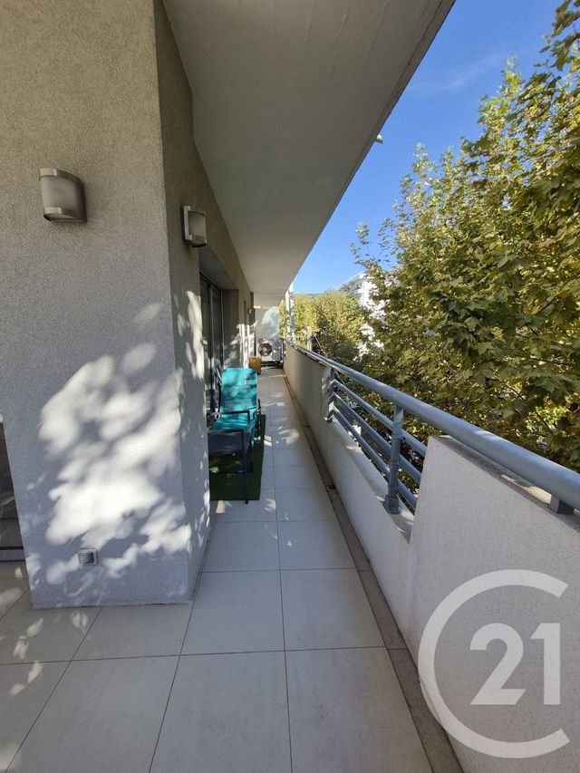 Appartement F3 &agrave; vendre - 3 pi&egrave;ces - 68,19 m2 - Cannes - 06 - PROVENCE-ALPES-COTE-D-AZUR