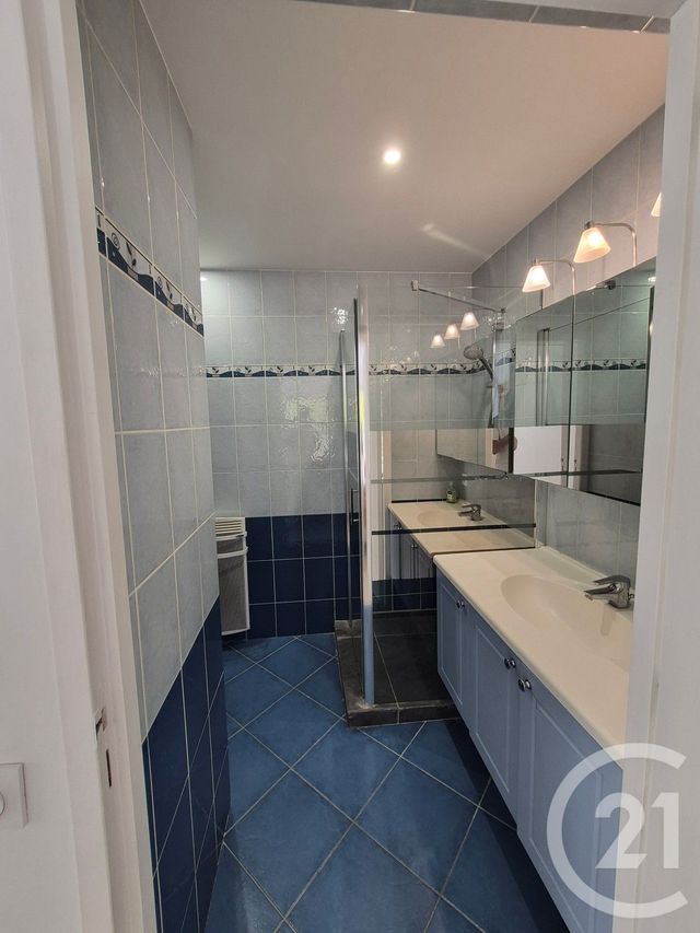 Appartement F3 &agrave; vendre - 3 pi&egrave;ces - 68,19 m2 - Cannes - 06 - PROVENCE-ALPES-COTE-D-AZUR