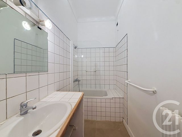 Appartement F1 &agrave; louer - 1 pi&egrave;ce - 34,88 m2 - Cannes - 06 - PROVENCE-ALPES-COTE-D-AZUR