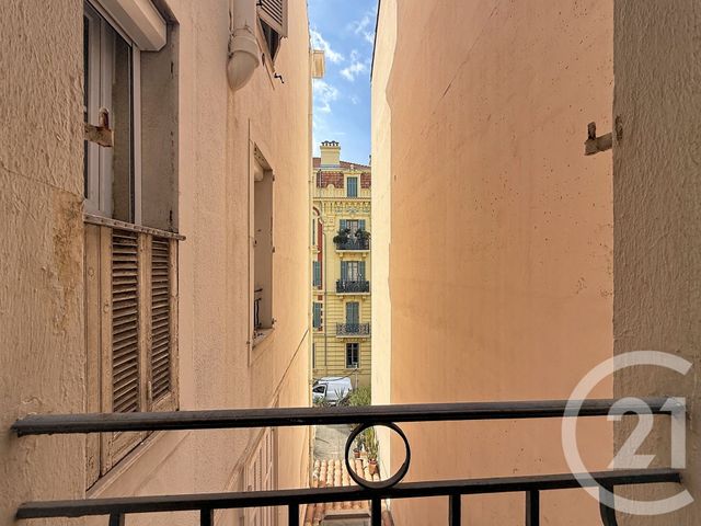 Appartement F1 &agrave; louer - 1 pi&egrave;ce - 34,88 m2 - Cannes - 06 - PROVENCE-ALPES-COTE-D-AZUR