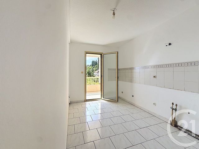 Appartement F3 &agrave; louer - 3 pi&egrave;ces - 65,68 m2 - Cannes - 06 - PROVENCE-ALPES-COTE-D-AZUR
