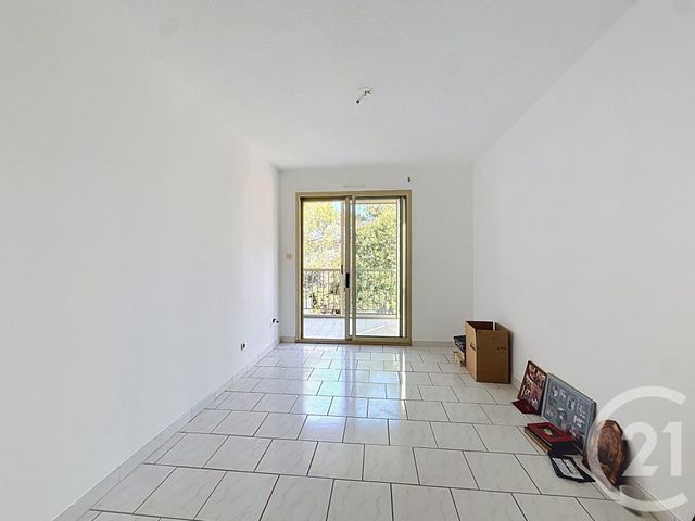 Appartement F3 &agrave; louer - 3 pi&egrave;ces - 65,68 m2 - Cannes - 06 - PROVENCE-ALPES-COTE-D-AZUR