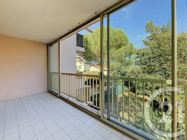 Appartement F3 &agrave; louer - 3 pi&egrave;ces - 65,68 m2 - Cannes - 06 - PROVENCE-ALPES-COTE-D-AZUR
