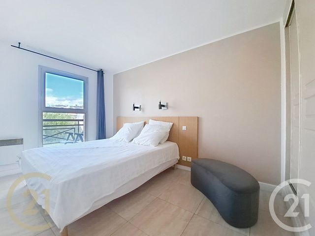 Appartement F2 &agrave; vendre - 2 pi&egrave;ces - 28,68 m2 - Cannes La Bocca - 06 - PROVENCE-ALPES-COTE-D-AZUR