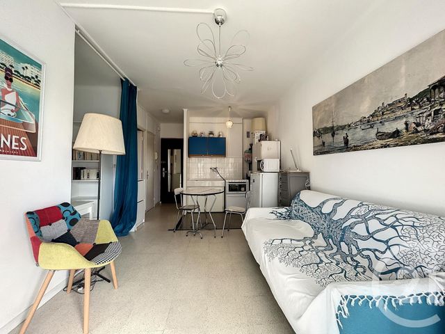 Appartement F2 &agrave; louer - 2 pi&egrave;ces - 29,65 m2 - Cannes - 06 - PROVENCE-ALPES-COTE-D-AZUR