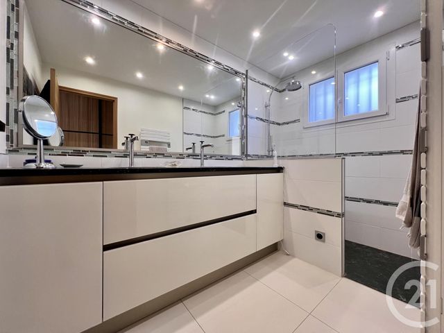 Maison &agrave; vendre - 6 pi&egrave;ces - 160 m2 - Bandol - 83 - PROVENCE-ALPES-COTE-D-AZUR