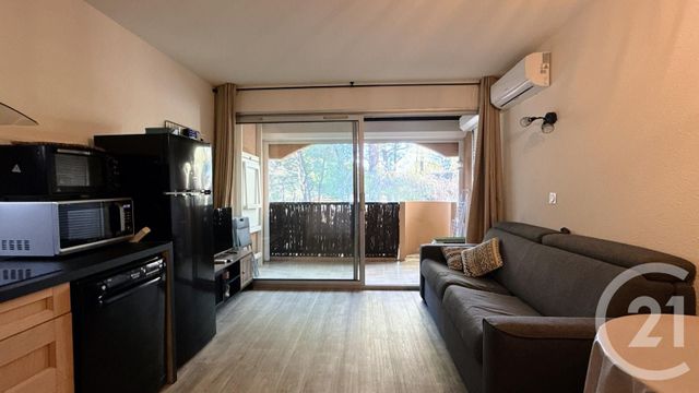 Appartement Studio Cabine à vendre - 1 pièce - 22,50 m2 - Sanary Sur Mer - 83 - PROVENCE-ALPES-COTE-D-AZUR