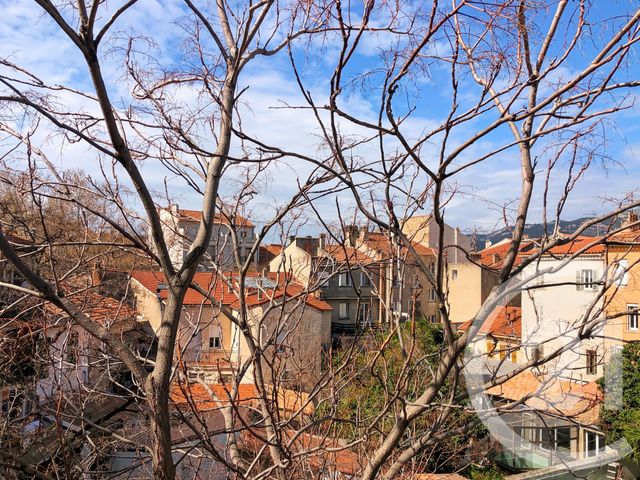 Appartement à vendre - 2 pièces - 40,08 m2 - Toulon - 83 - PROVENCE-ALPES-COTE-D-AZUR