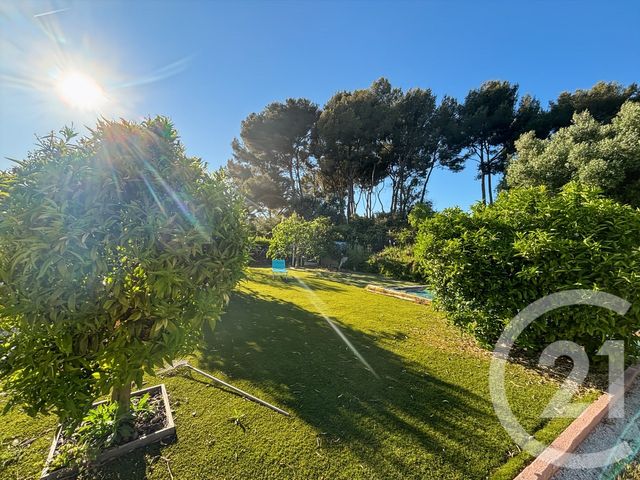 Maison &agrave; vendre - 6 pi&egrave;ces - 232,70 m2 - Sanary Sur Mer - 83 - PROVENCE-ALPES-COTE-D-AZUR