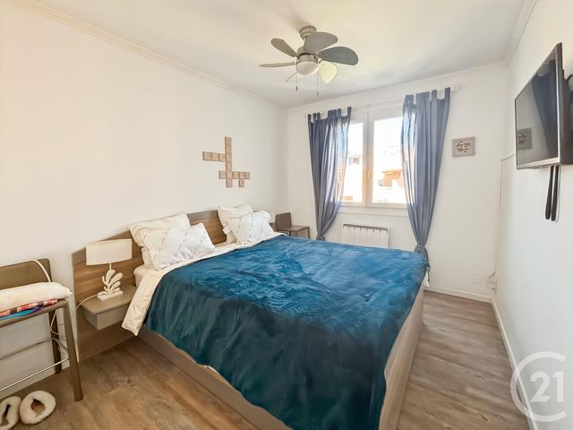 Appartement à vendre - 2 pièces - 41,03 m2 - Bandol - 83 - PROVENCE-ALPES-COTE-D-AZUR