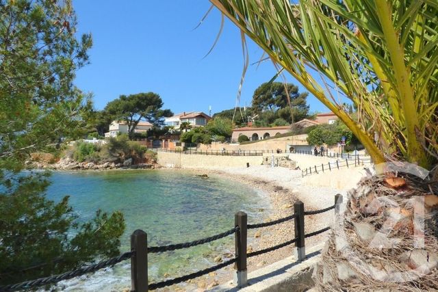Appartement Studio &agrave; vendre - 1 pi&egrave;ce - 20 m2 - Bandol - 83 - PROVENCE-ALPES-COTE-D-AZUR