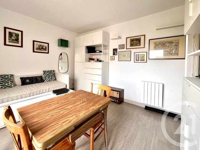 Appartement Studio &agrave; vendre - 1 pi&egrave;ce - 20 m2 - Bandol - 83 - PROVENCE-ALPES-COTE-D-AZUR