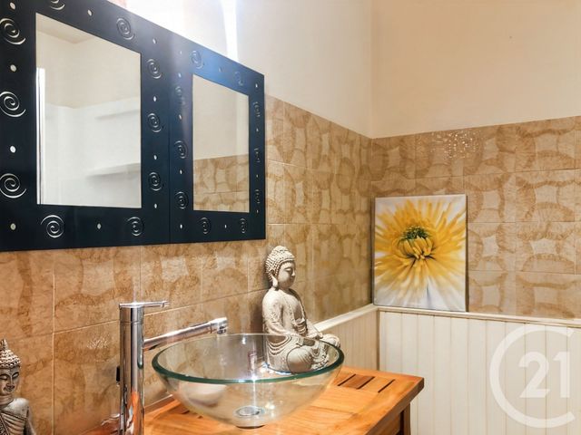 Appartement F2 à vendre - 2 pièces - 49 m2 - Bandol - 83 - PROVENCE-ALPES-COTE-D-AZUR