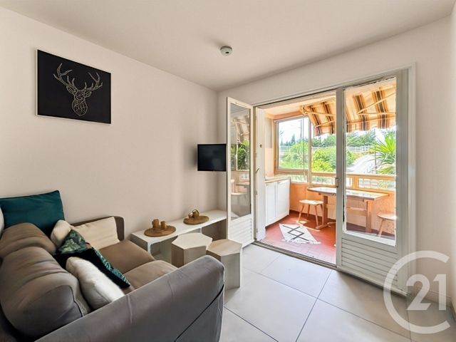 Appartement T1 &agrave; vendre - 1 pi&egrave;ce - 25,52 m2 - Bandol - 83 - PROVENCE-ALPES-COTE-D-AZUR