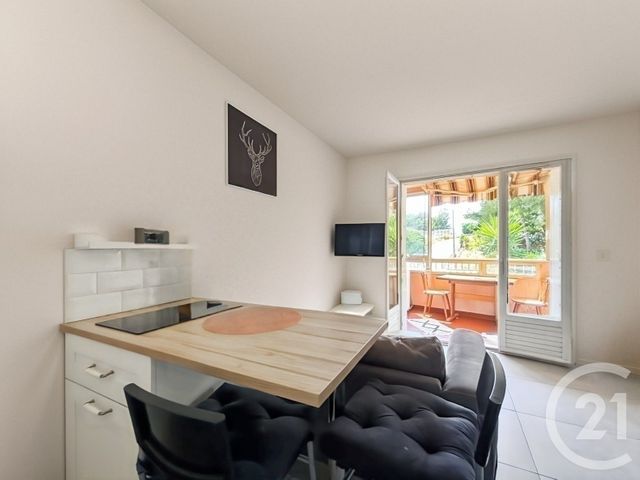 Appartement T1 &agrave; vendre - 1 pi&egrave;ce - 25,52 m2 - Bandol - 83 - PROVENCE-ALPES-COTE-D-AZUR