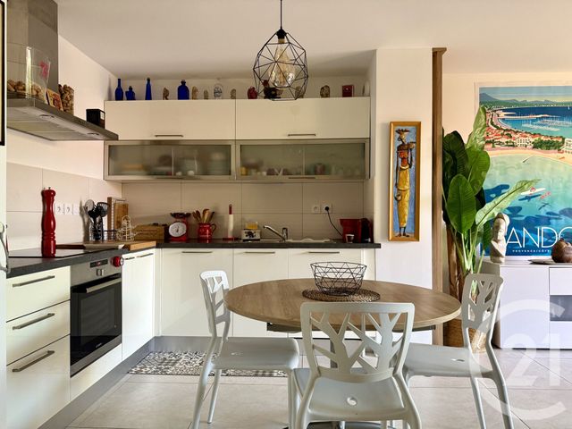 Appartement T3 &agrave; vendre - 3 pi&egrave;ces - 65,34 m2 - Bandol - 83 - PROVENCE-ALPES-COTE-D-AZUR