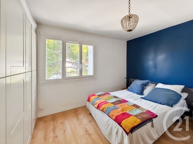 Appartement à vendre - 2 pièces - 44,05 m2 - Bandol - 83 - PROVENCE-ALPES-COTE-D-AZUR