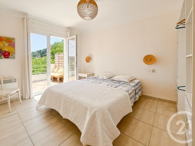 Appartement à vendre - 3 pièces - 62 m2 - La Cadiere D Azur - 83 - PROVENCE-ALPES-COTE-D-AZUR