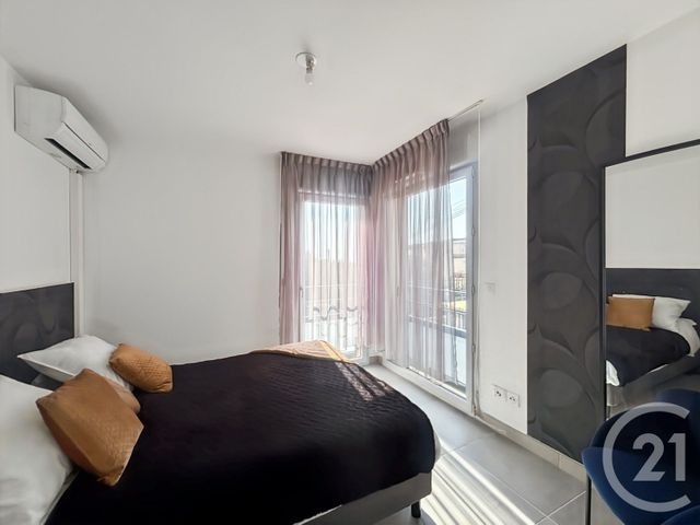 Appartement T5 à vendre - 5 pièces - 110,68 m2 - Bandol - 83 - PROVENCE-ALPES-COTE-D-AZUR