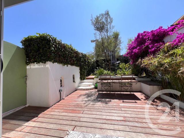 Appartement à vendre - 4 pièces - 92 m2 - Bandol - 83 - PROVENCE-ALPES-COTE-D-AZUR