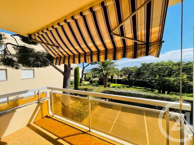 Appartement F2 à louer - 2 pièces - 47,11 m2 - Bandol - 83 - PROVENCE-ALPES-COTE-D-AZUR