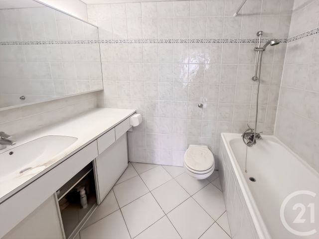 Appartement F1 à vendre - 1 pièce - 35 m2 - Bandol - 83 - PROVENCE-ALPES-COTE-D-AZUR