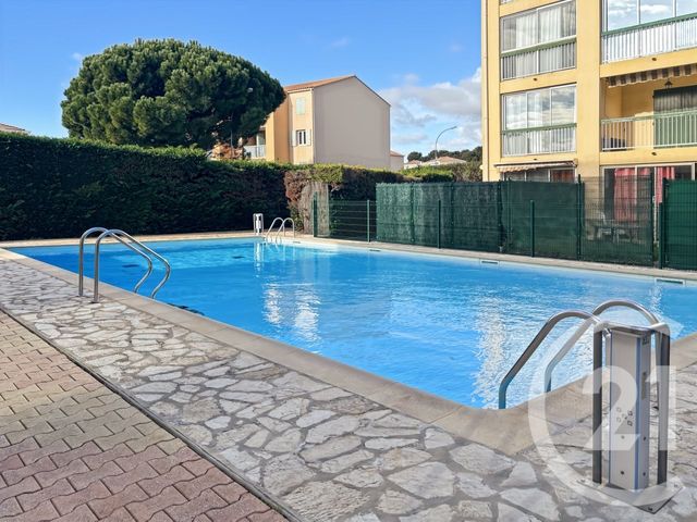 Appartement Studio Cabine &agrave; vendre - 1 pi&egrave;ce - 21,44 m2 - Sanary Sur Mer - 83 - PROVENCE-ALPES-COTE-D-AZUR