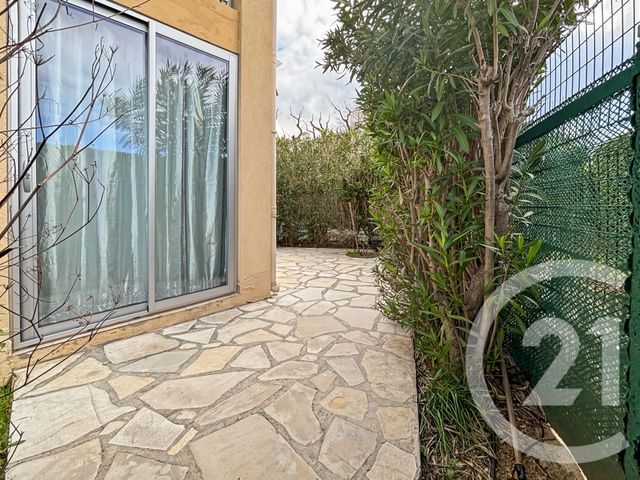 Appartement Studio Cabine &agrave; vendre - 1 pi&egrave;ce - 21,44 m2 - Sanary Sur Mer - 83 - PROVENCE-ALPES-COTE-D-AZUR