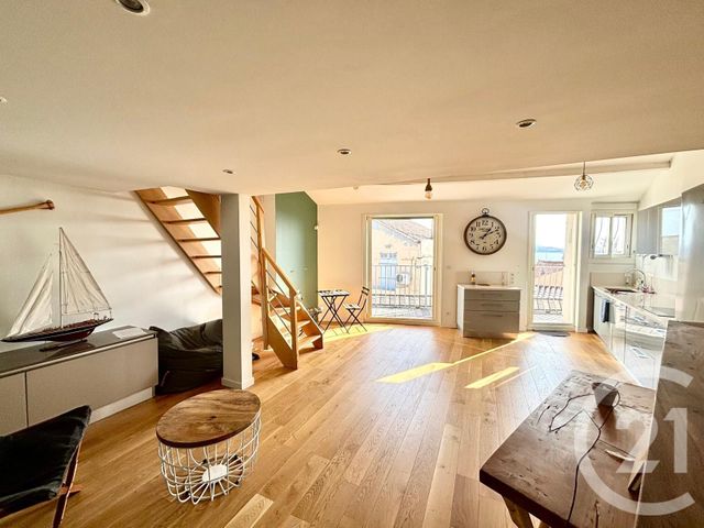 Appartement T4 &agrave; vendre - 4 pi&egrave;ces - 75 m2 - Bandol - 83 - PROVENCE-ALPES-COTE-D-AZUR