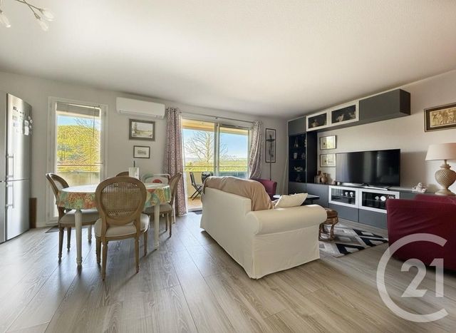 Appartement T3 &agrave; vendre - 3 pi&egrave;ces - 65 m2 - Le Beausset - 83 - PROVENCE-ALPES-COTE-D-AZUR