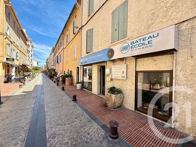 Local commercial à vendre - 32.0 m2 - 83 - Var