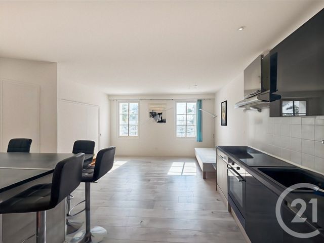 Appartement T4 &agrave; vendre - 4 pi&egrave;ces - 56,51 m2 - Bandol - 83 - PROVENCE-ALPES-COTE-D-AZUR