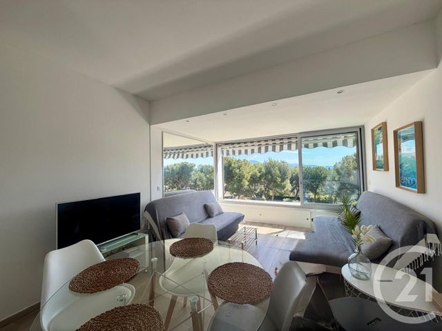 Appartement T2 &agrave; louer - 2 pi&egrave;ces - 34,60 m2 - Bandol - 83 - PROVENCE-ALPES-COTE-D-AZUR