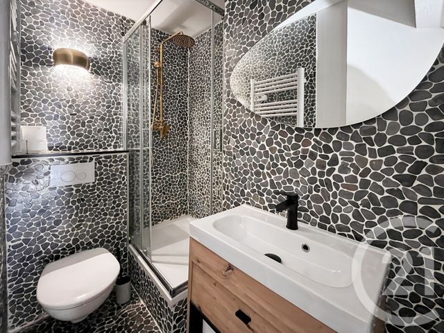 Appartement F1 &agrave; vendre - 1 pi&egrave;ce - 22,68 m2 - Bandol - 83 - PROVENCE-ALPES-COTE-D-AZUR