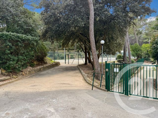 Appartement T2 &agrave; vendre - 2 pi&egrave;ces - 31,75 m2 - Sanary Sur Mer - 83 - PROVENCE-ALPES-COTE-D-AZUR