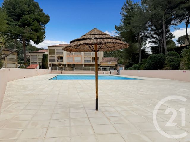Appartement T2 &agrave; vendre - 2 pi&egrave;ces - 31,75 m2 - Sanary Sur Mer - 83 - PROVENCE-ALPES-COTE-D-AZUR