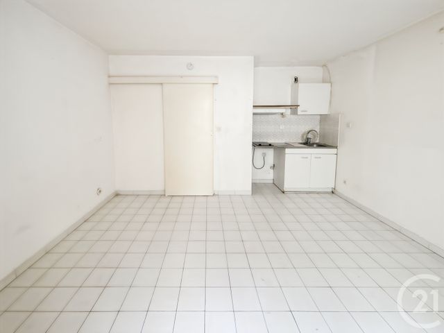 Appartement F1 bis &agrave; vendre - 2 pi&egrave;ces - 32,63 m2 - Bandol - 83 - PROVENCE-ALPES-COTE-D-AZUR