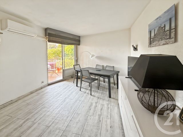 Appartement &agrave; vendre - 2 pi&egrave;ces - 28,76 m2 - Bandol - 83 - PROVENCE-ALPES-COTE-D-AZUR