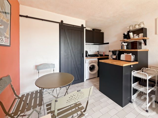 Appartement F1 &agrave; vendre - 1 pi&egrave;ce - 22,10 m2 - Bandol - 83 - PROVENCE-ALPES-COTE-D-AZUR