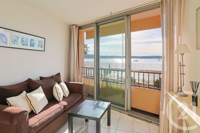 Appartement T3 &agrave; vendre - 3 pi&egrave;ces - 64,20 m2 - Bandol - 83 - PROVENCE-ALPES-COTE-D-AZUR