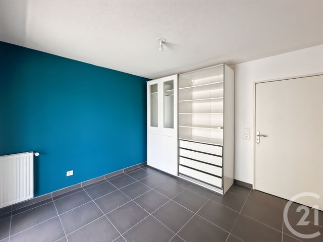 Appartement F2 &agrave; louer - 2 pi&egrave;ces - 39,02 m2 - La Seyne Sur Mer - 83 - PROVENCE-ALPES-COTE-D-AZUR