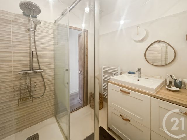 Appartement F3 &agrave; vendre - 3 pi&egrave;ces - 62,48 m2 - Bandol - 83 - PROVENCE-ALPES-COTE-D-AZUR