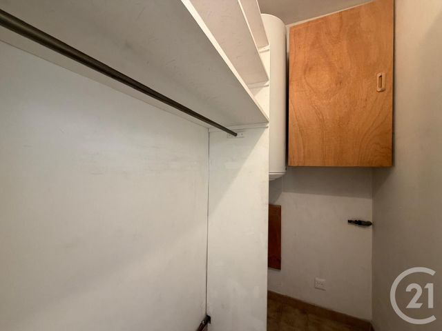 Appartement T3 &agrave; louer - 3 pi&egrave;ces - 56,28 m2 - Bandol - 83 - PROVENCE-ALPES-COTE-D-AZUR