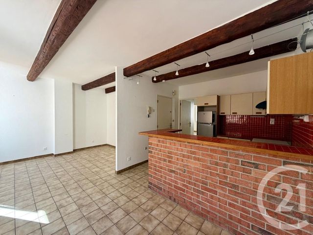 Appartement T3 &agrave; louer - 3 pi&egrave;ces - 56,28 m2 - Bandol - 83 - PROVENCE-ALPES-COTE-D-AZUR