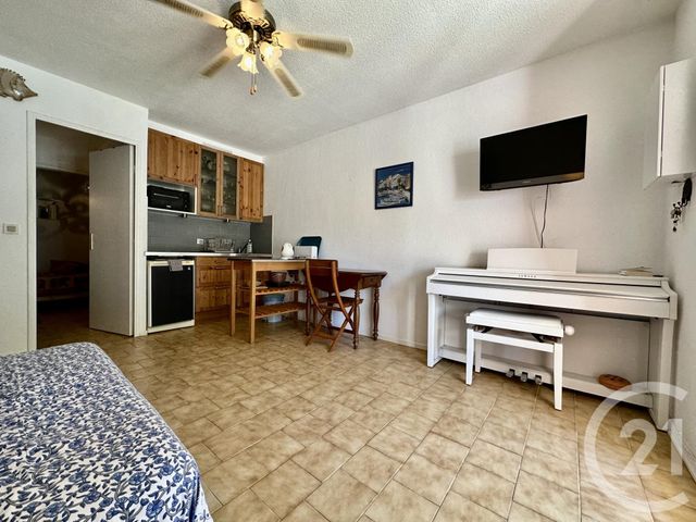 Appartement Studio cabine &agrave; vendre - 2 pi&egrave;ces - 24,82 m2 - Bandol - 83 - PROVENCE-ALPES-COTE-D-AZUR