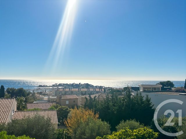 Appartement T4 à vendre - 4 pièces - 100,89 m2 - Bandol - 83 - PROVENCE-ALPES-COTE-D-AZUR